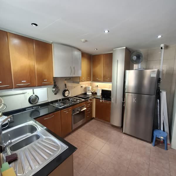 Twin Heights, 352 Balestier Road, Balestier / Toa Payoh, Room Rental, 90 sqft, Condominium For Rent, by Andy Cheuk, 60197288 - Kitchen - PropertyGuru.com.sg