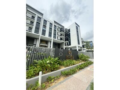 For Rent - Royal Hallmark