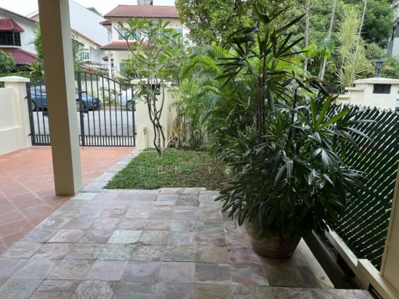For Rent - D11 -21 Bukit timah beauty world mrt 4 bedroom house