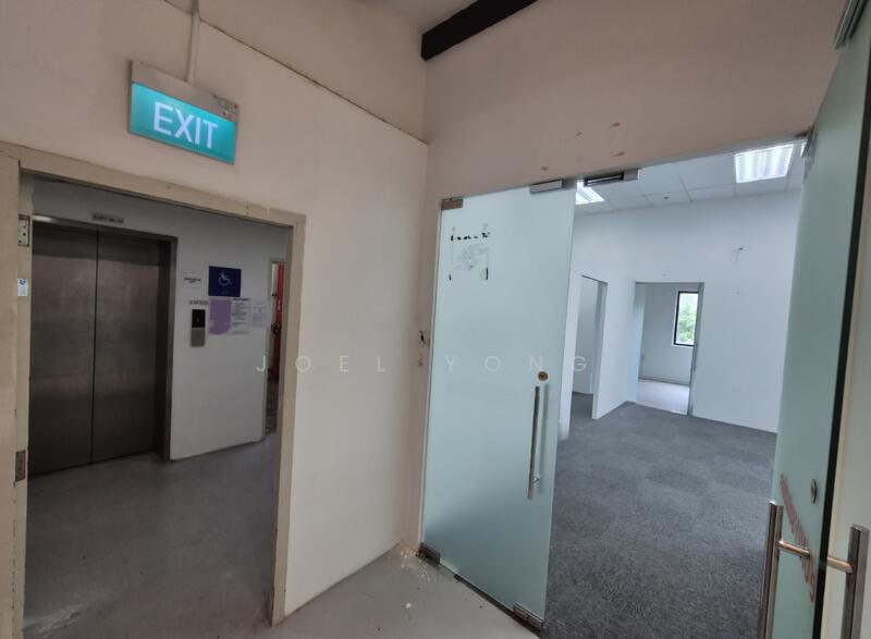 fitted window unit @ hougang!, own door unit has rooms & remote aircons!, 1,700 sqft, Light Industrial (B1) For Rent, by Joel Yong, 60197415 - Entrance - CommercialGuru.com.sg