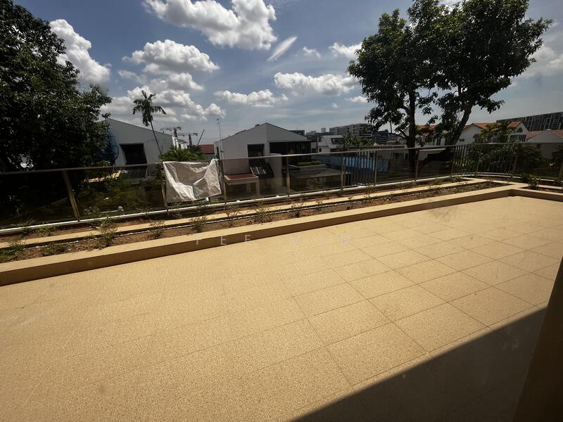 For Sale - Hougang Ave 1