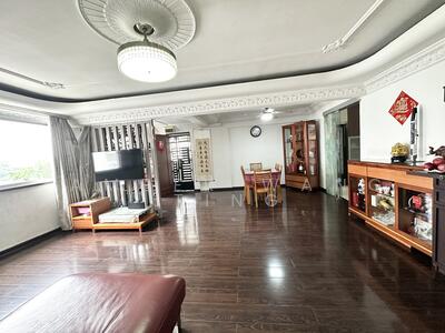 For Sale - 136 Simei Street 1