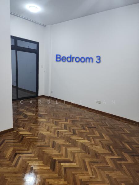 For Sale - Balmoral Plaza