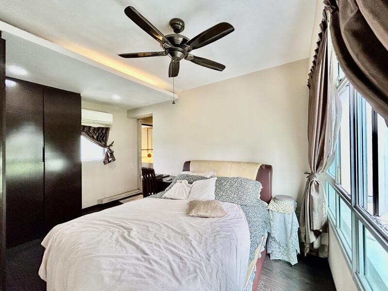 For Sale - 22 Ghim Moh Link