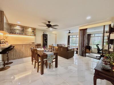 For Sale - 22 Ghim Moh Link