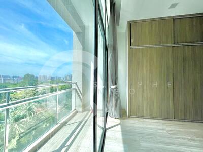 For Rent - Renovated Cozy East Coast Balcony Home MRT