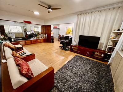 For Sale - 553 Jurong West Street 42