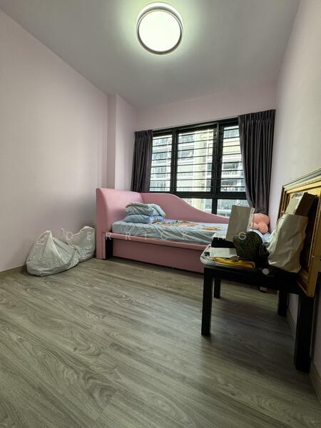 For Sale - Riverparc Residence