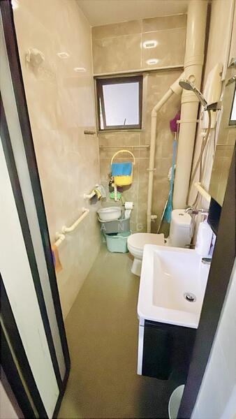 For Rent - 374 Bukit Batok Street 31