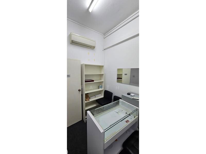 Wcega Tower, 21 Bukit Batok Crescent, Dairy Farm / Bukit Panjang / Choa Chu Kang, 1,076 sqft, Light Industrial (B1) For Sale, by Faith Quek, 60197654 - Interior - CommercialGuru.com.sg