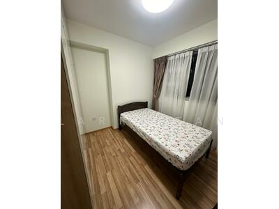 For Rent - 573C Woodlands Glen