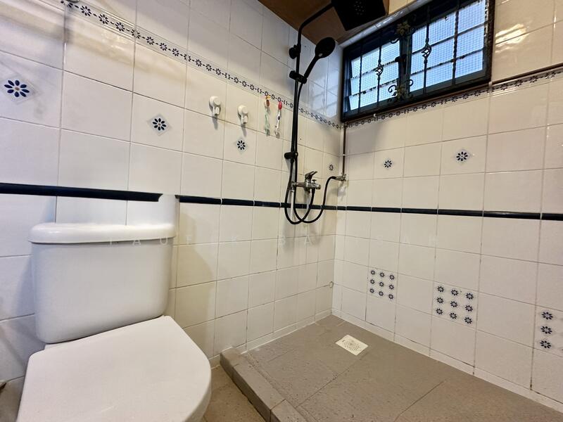 For Sale - 468C Admiralty Drive