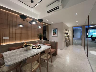 For Sale - Pinetree Hill