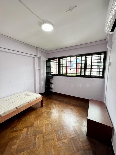 For Rent - 15 Beach Road