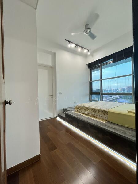 For Rent - Kingsford Hillview Peak