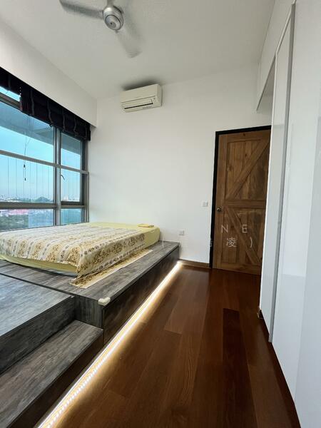 For Rent - Kingsford Hillview Peak