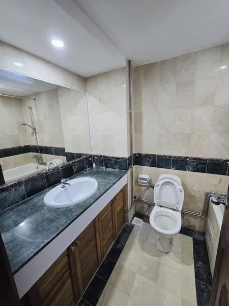 Maysprings, 6 Petir Road, 2 Bedrooms, 904 sqft, Apartment For Rent, by Stevenson Ho, 60198322 - Bathroom - PropertyGuru.com.sg