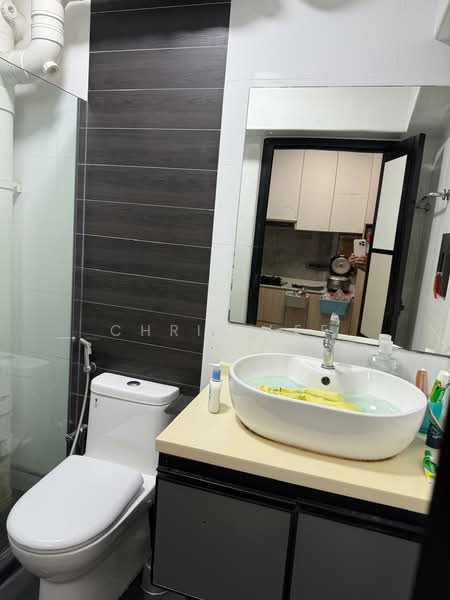 632 Jurong West Street 65, 632 Jurong West Street 65, Room Rental, 250 sqft, HDB Flat For Rent, by Chris Lee, 60198459 - Bathroom - PropertyGuru.com.sg