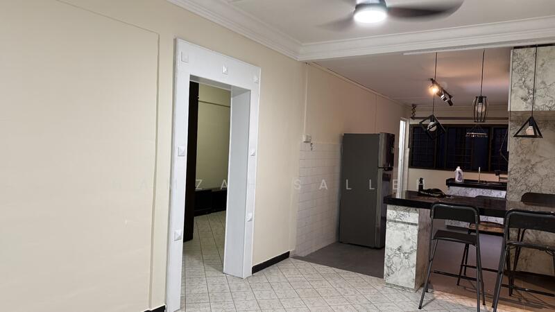 For Sale - 110 Jurong East Street 13