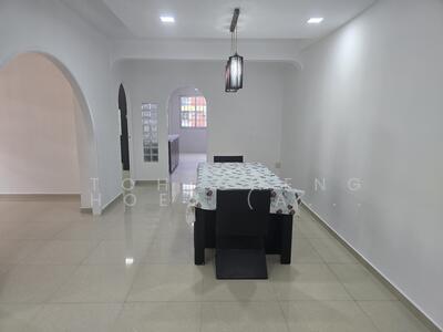 For Sale - 423 Hougang Avenue 6