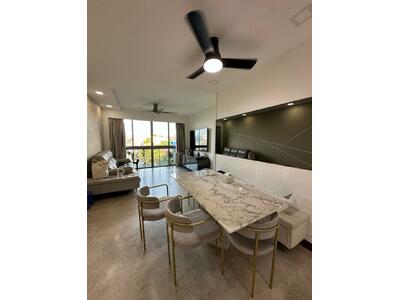 For Sale - Tanamera Crest