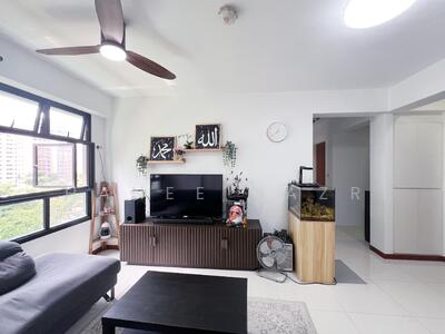 For Sale - 601D Tampines Avenue 9