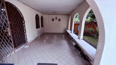 For Sale - Corner Terrace @ Puay Hee Avenue