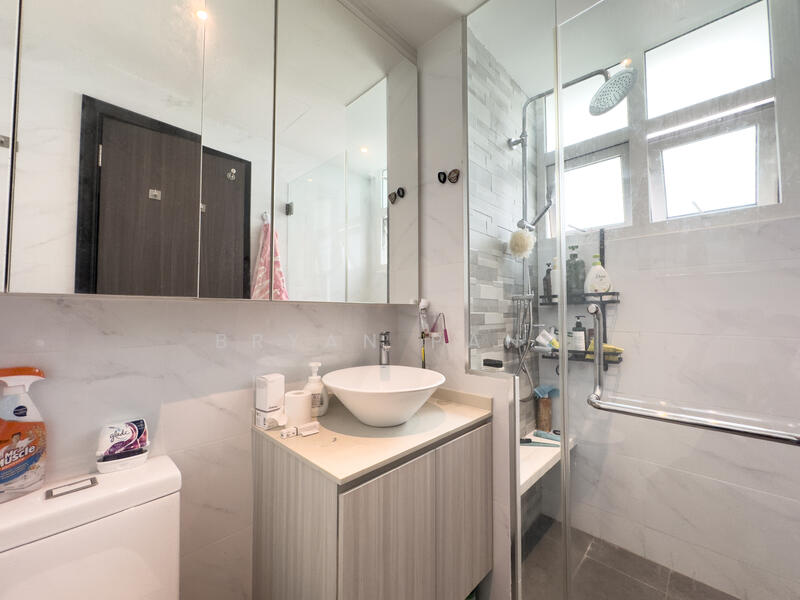 Junior Master Toilet