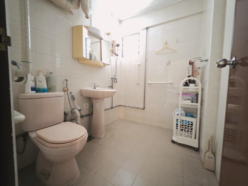 For Sale - 105 Spottiswoode Park Road