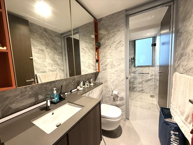 Ensuite bathroom