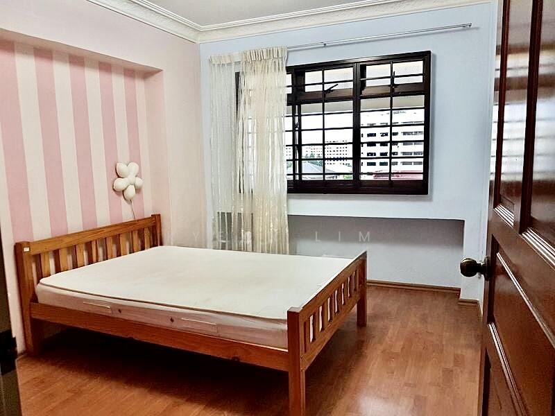 For Rent - 633 Woodlands Ring Road