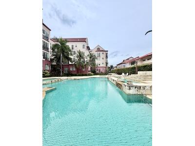 For Rent - Villa Martia