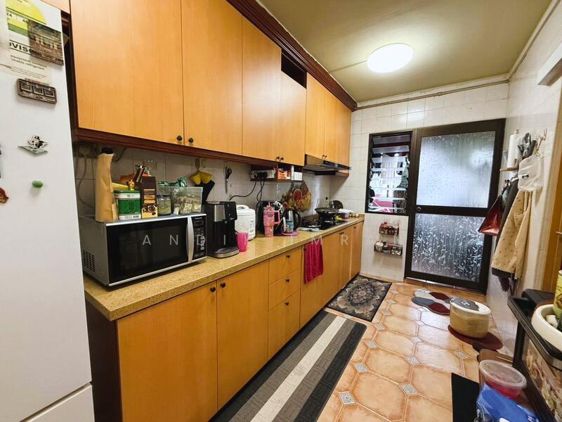 For Sale - 543 Woodlands Drive 16