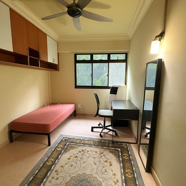 For Sale - 543 Woodlands Drive 16