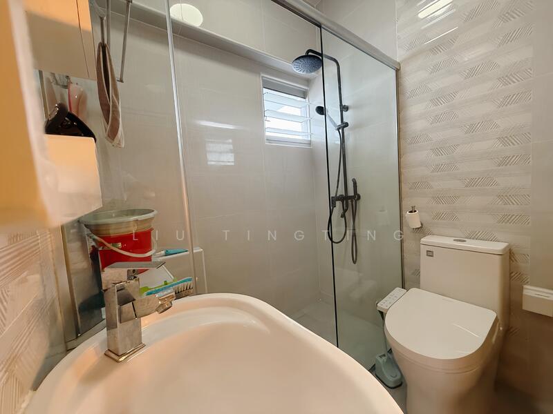 For Sale - 454 Fajar Road