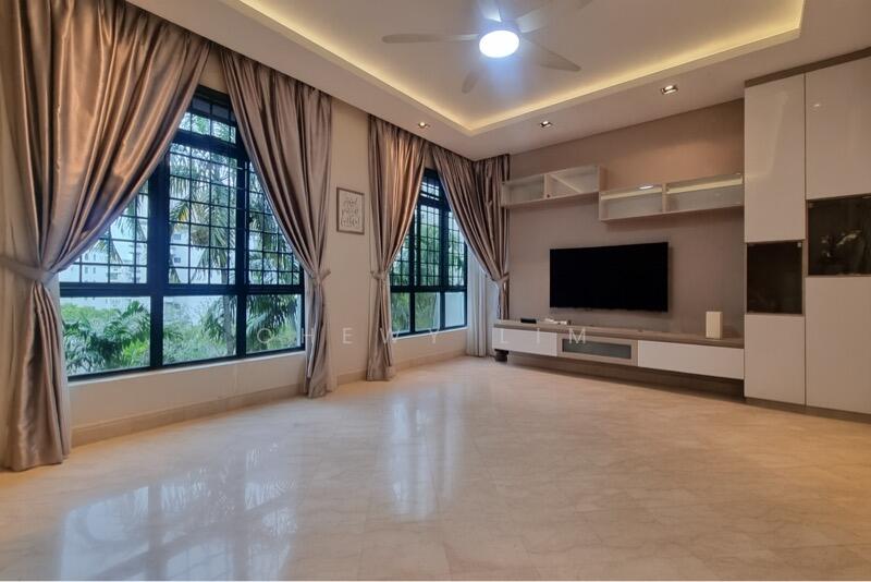 For Rent - Parc Palais