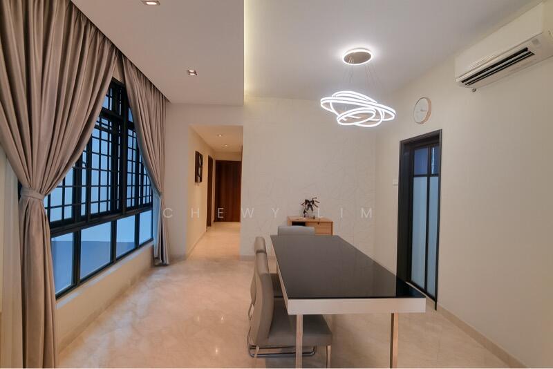 For Rent - Parc Palais