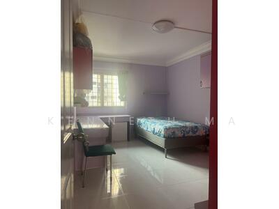 For Rent - 244 Tampines Street 21