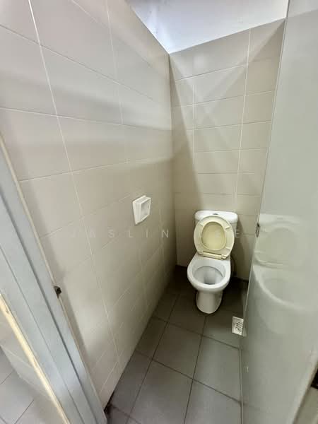 Pemimpin Industrial Building, 63 Jalan Pemimpin, 1,540 sqft, Light Industrial (B1) For Rent, by Jaslin Lee, 60199002 - CommercialGuru.com.sg