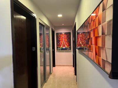 For Sale - Grandeur 8