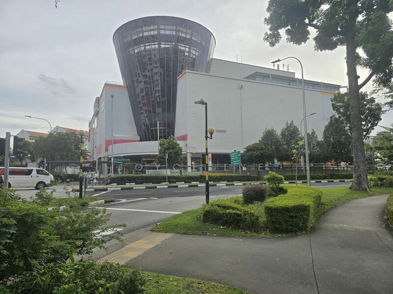 Hougang Mall 