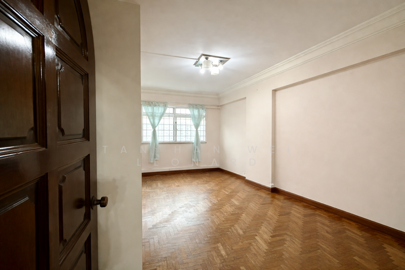 185 Pasir Ris Street 11 HDB Flat For Sale at S$ 740,000 | PropertyGuru Singapore - Common Bedroom