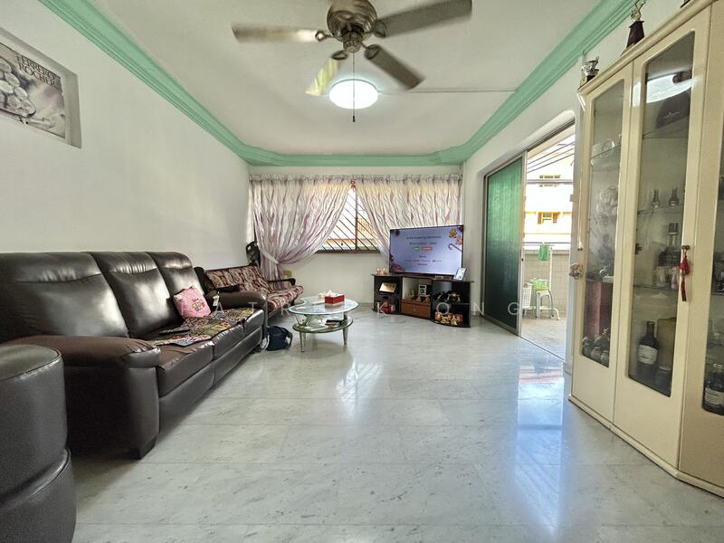 For Sale - 352 Yishun Ring Road