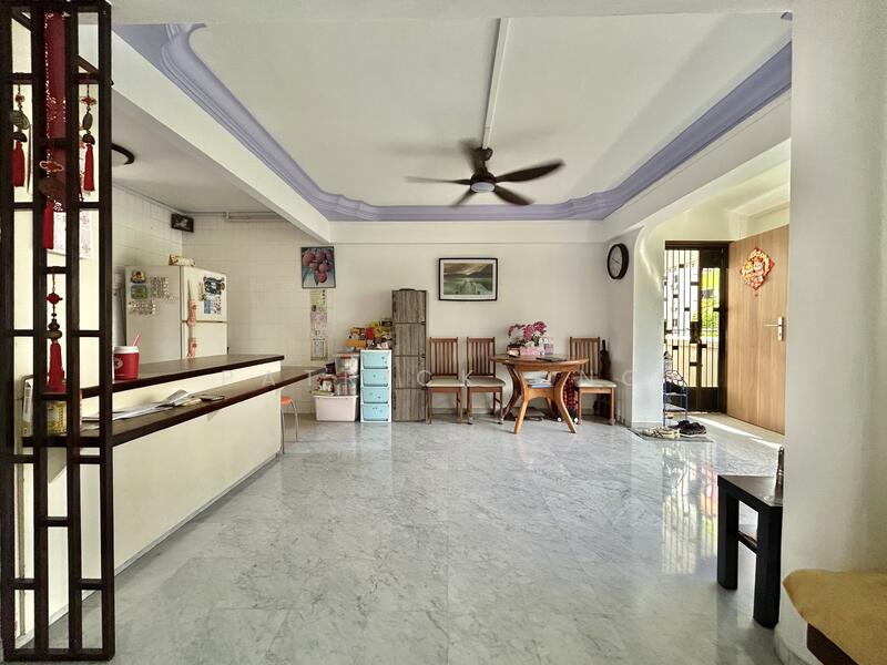 For Sale - 352 Yishun Ring Road