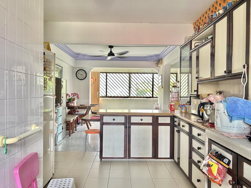 For Sale - 352 Yishun Ring Road