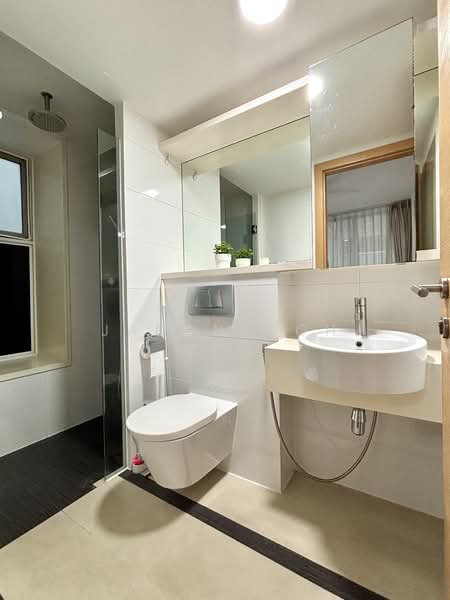 Parc Emily, 9 Mount Emily Road, 1 Bedroom, 710 sqft, Condominium For Sale, by Jason Goh, 60199444 - Bathroom - PropertyGuru.com.sg