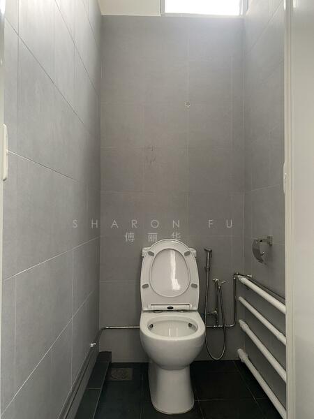 Owen road, Owen Road, 300 sqft, Shop / Shophouse For Rent, by Sharon Fu 傅丽华, 60199527 - Bathroom - CommercialGuru.com.sg