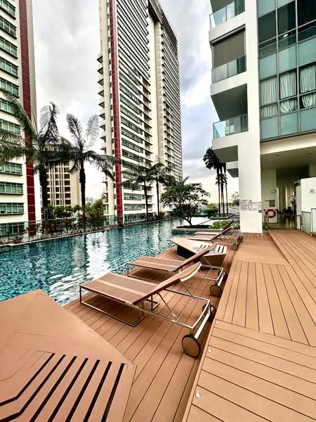 For Sale - Lincoln Suites