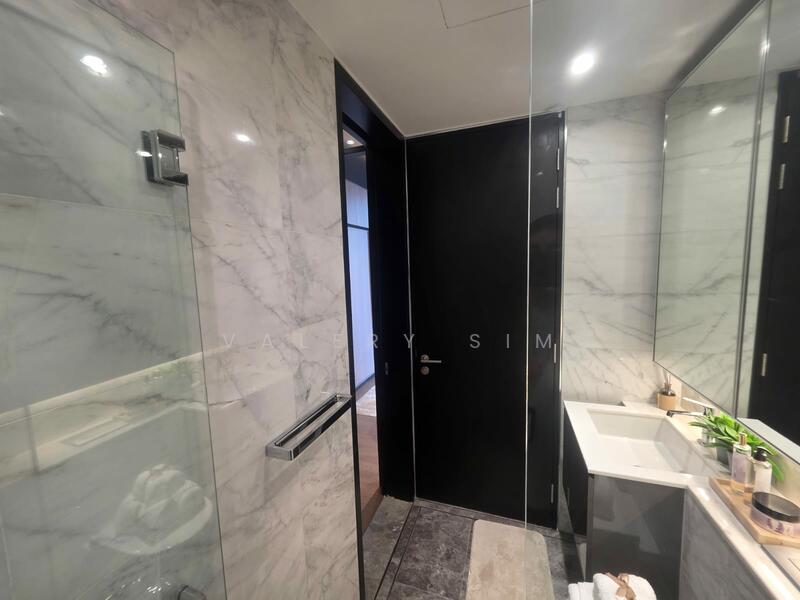 For Sale - Near Ophir Road, Middle Road, Seah St, Raffles Boulevard, Bras Basah road and Bugis mrt