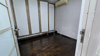 For Rent - 163 Yung Ping Road